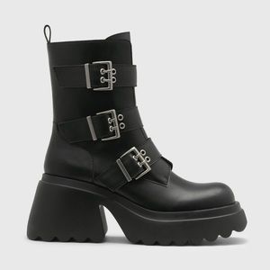 Boots from Cider. Size 41, but very narrow, best for a 9 1/2 - 10